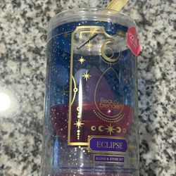 Women Eclipse Beauty Blender