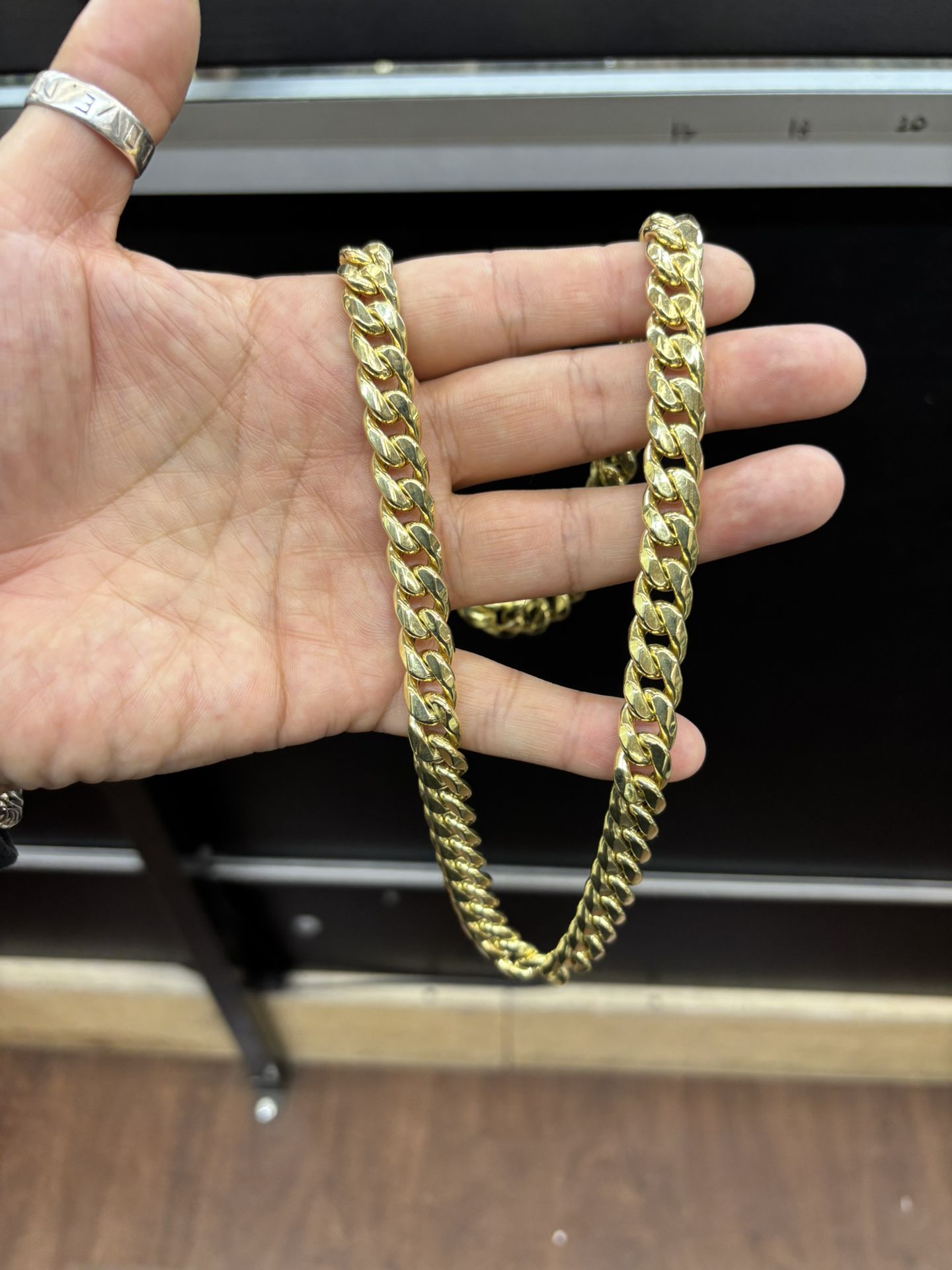 14k Cuban Chain 24” 🔥 We Buy Gold 10k $50xG