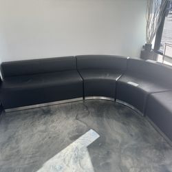 Commercial Waiting Area Sectional With Ottoman 