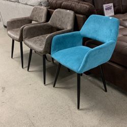 Accent Chair 