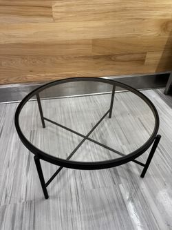 Round Center Table 