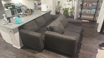 2 Seater & 3 seater couch