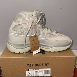 Yeezy Salt Size 9.5