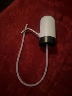 Dispensador de agua de 5 galones, bomba de agua con carga USB, bomba portátil para acampar (blanco)