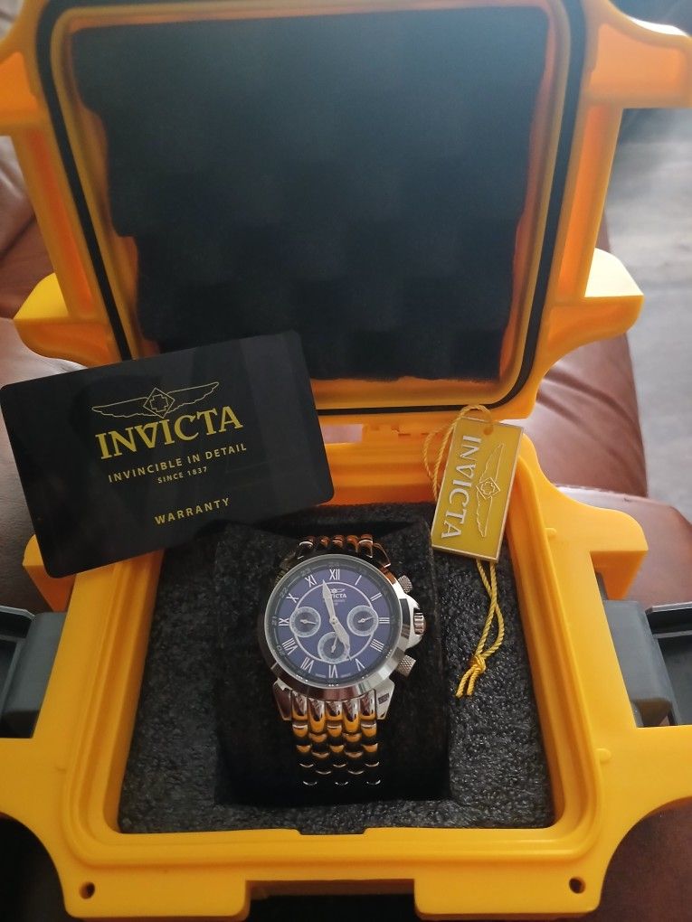 Men's Invicta Watch Chronograph Brand New
