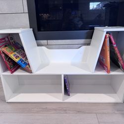Kids bookshelf / organizer, Bookcase with Bench $10 Lynnwood
