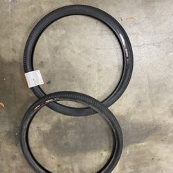 29in 2.1 bike tires 