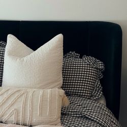 TUFJORD IKEA Upholstered bed frame