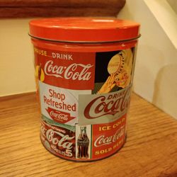COLLECTIBLE COCA-COLA TIN & PUZZLE 