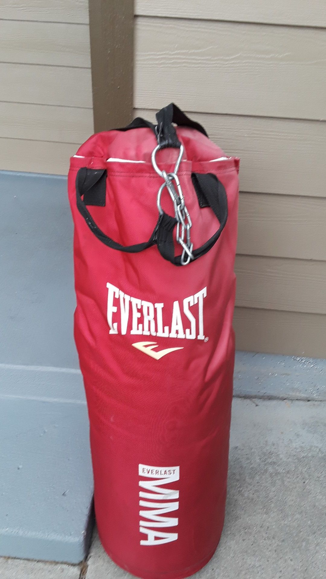 Everlast MMA punching/ kicking bag in decent shape. Very heavy