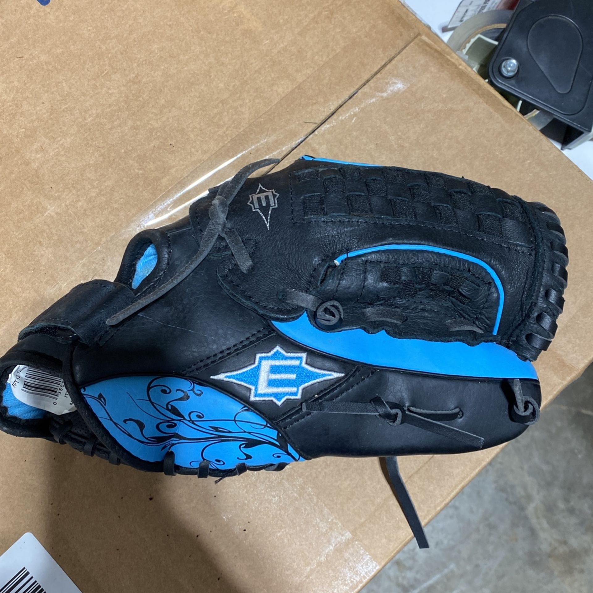 Easton Baseball Glove 12 1/2" Flex Leather Black Blue Silhouette Fp