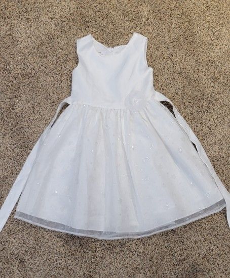 Girls White Formal Dress Size 6