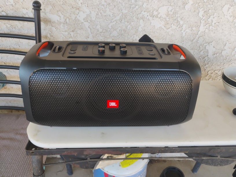 JBL Partybox