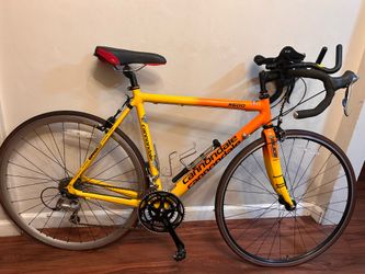 CANNONDALE R600. Caad 3 Road Bike. Orange And Yelow. 50CM Medium Size Frame.