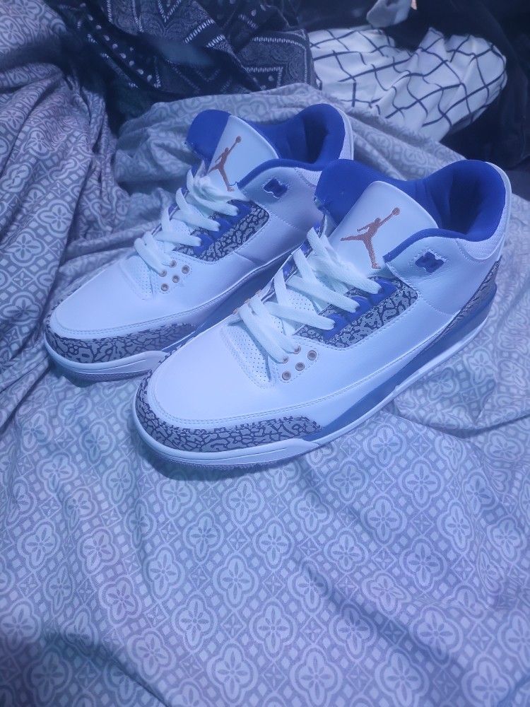 Brand New Jordan Retro 3's Wizards Blue Size 10
