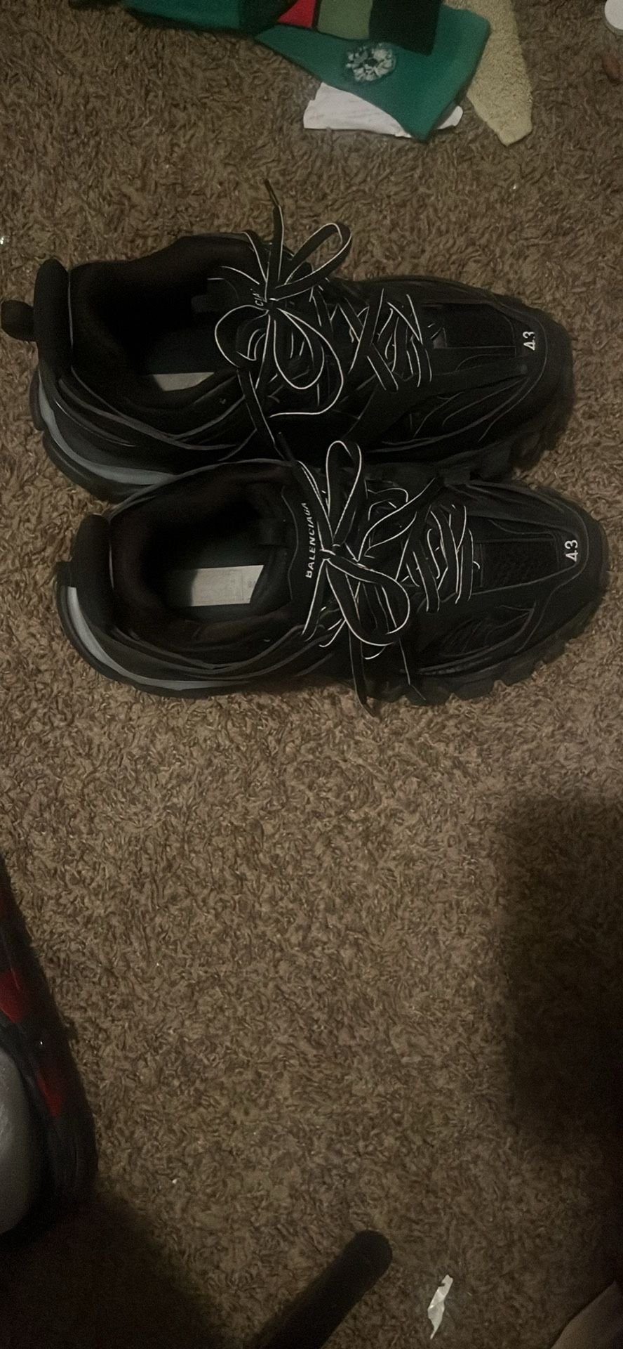size 10 black balenciaga track led