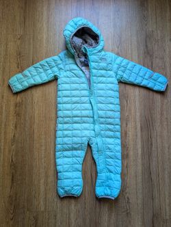 North Face Baby ThermoBall™ One-Piece Snowsuit - Excellent Condition!