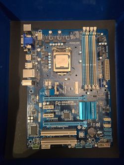 Gigabyte GA-Z77-DS3H Motherboard Intel Z77 LGA 1155 (Socket H2) ATX