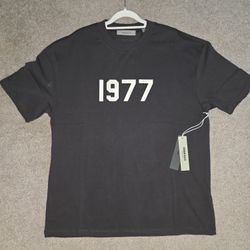 Fear of God Essentials T-Shirts
