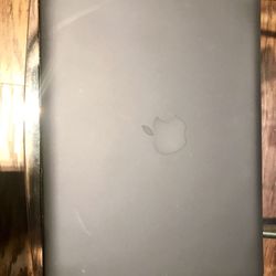 MACBOOK PRO 13 inches I7.