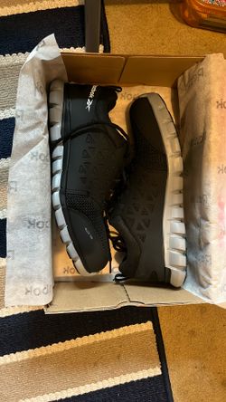 reebok safety alloy toe work shoes 