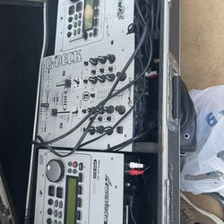 American DJ Audio Preamp Q-Deck Mixer Q-221 Scratch Fader 2 Channel  pro-dj3 cd x2