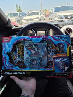 Pokemon Mega Greninja EX Box