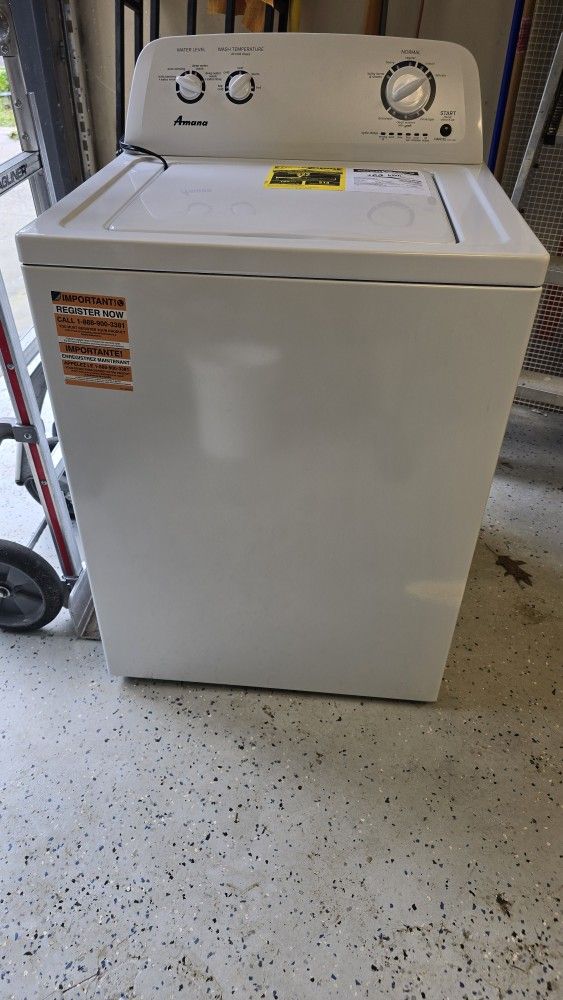 For Sale - Washing Machine (White)