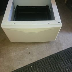 Maytag naptune washer dryer pedestal $50  In Cerritos  Moving Must go