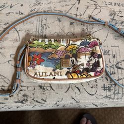 Dooney And Bourke 