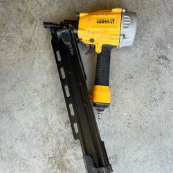 Dewalt 