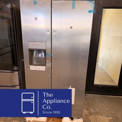  Frigidaire SXS Refrigerator