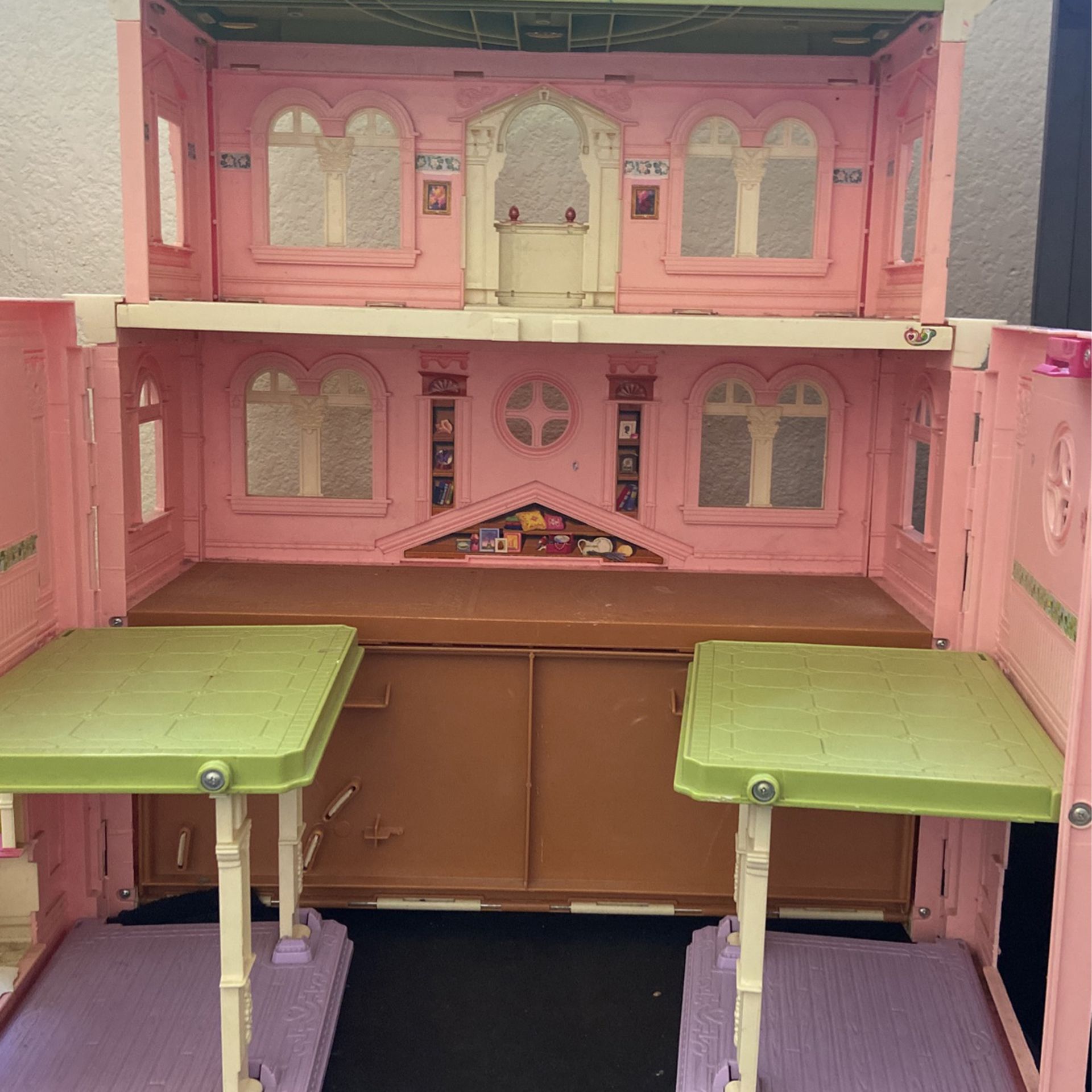 Play Doll House For sale!!! $40 for Sale in Sacramento, CA - OfferUp