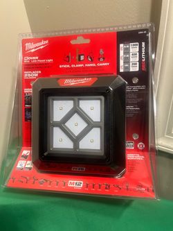 NEW Milwaukee M12 Rover LED Flood Light 2364-20