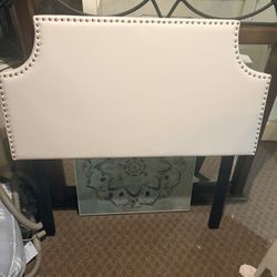 Twin Headboard White Excellent