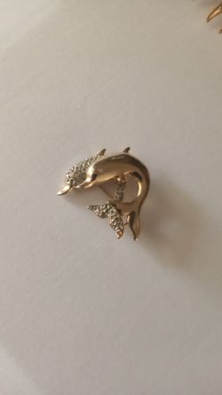 Vintage dolphins brooch