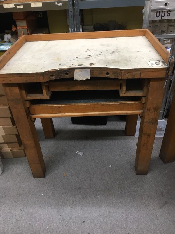 Jewelry Jewelers Bench Watchmakers used in Great Condition