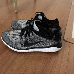 Nike Free RN Flyknit 9.5