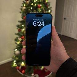 (LIKE NEW) iPhone 15 Pro Max (256 GB) Unlocked