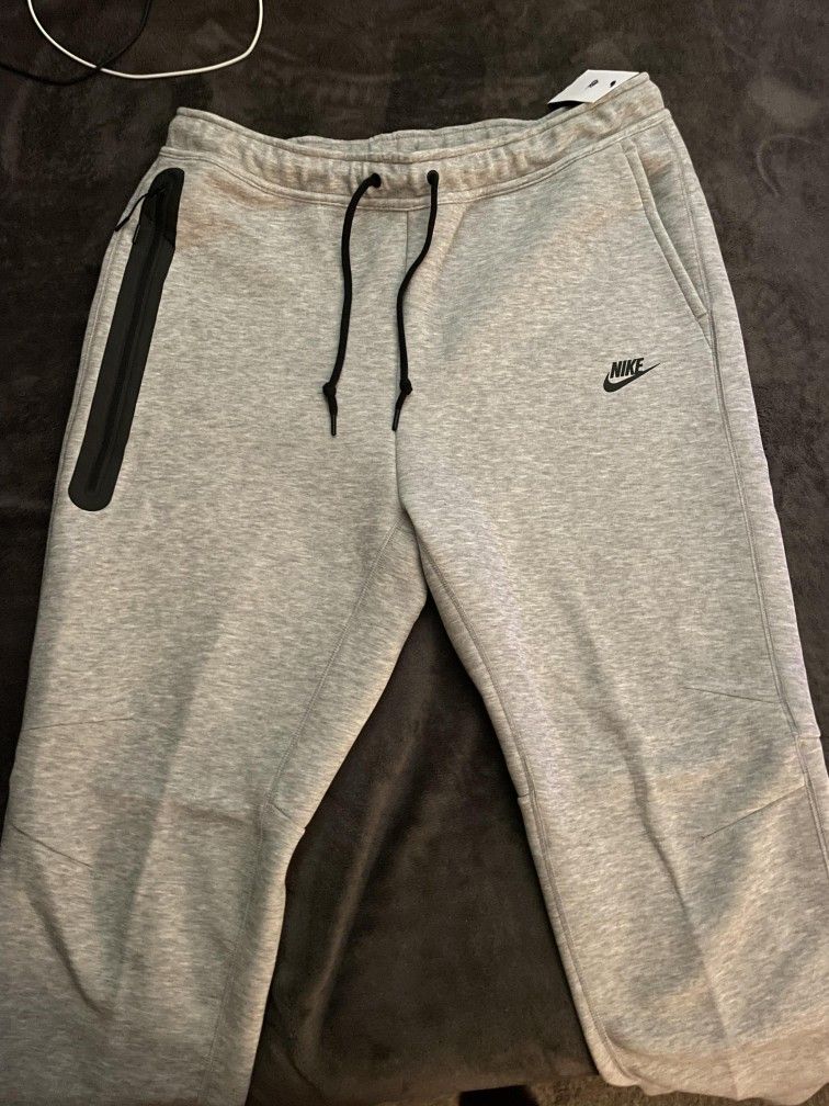 Nike Tech Fleece Joggers Sweatpants Size XL Men