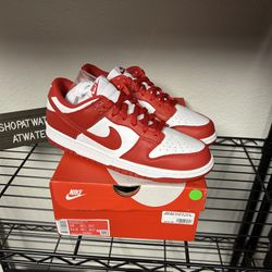 Size 10M - Nike Dunk Low St. John 