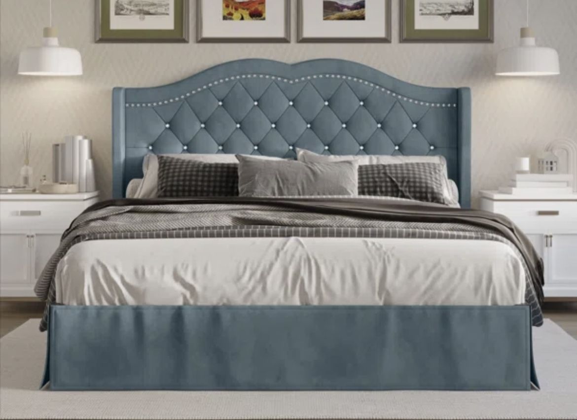 Queen Bed