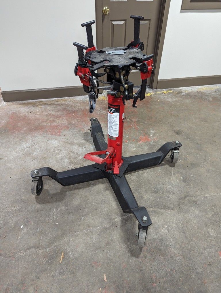 Snap-On Telescoping Transmission Floor Jack Model TJ100 Excellent Used Condition