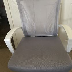 Grey Computer Chair 