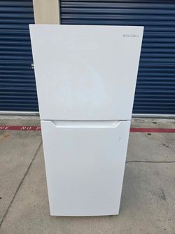Refrigerator and freezer