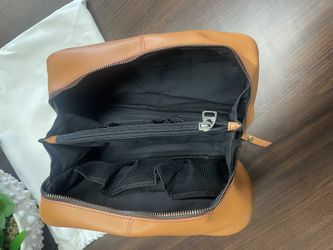 Brand New Leather Toiletry/Makeup Bag