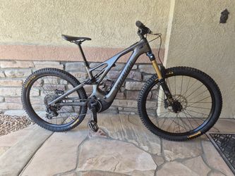 Specialized Turbo levo  carbon 2023