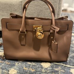 Michael Kors Tote