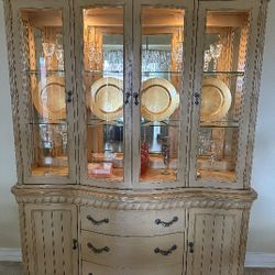 China Cabinet Set