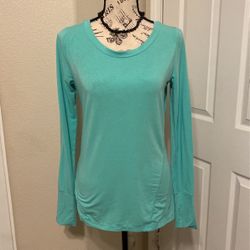 Athletic Long Sleeve Shirt 